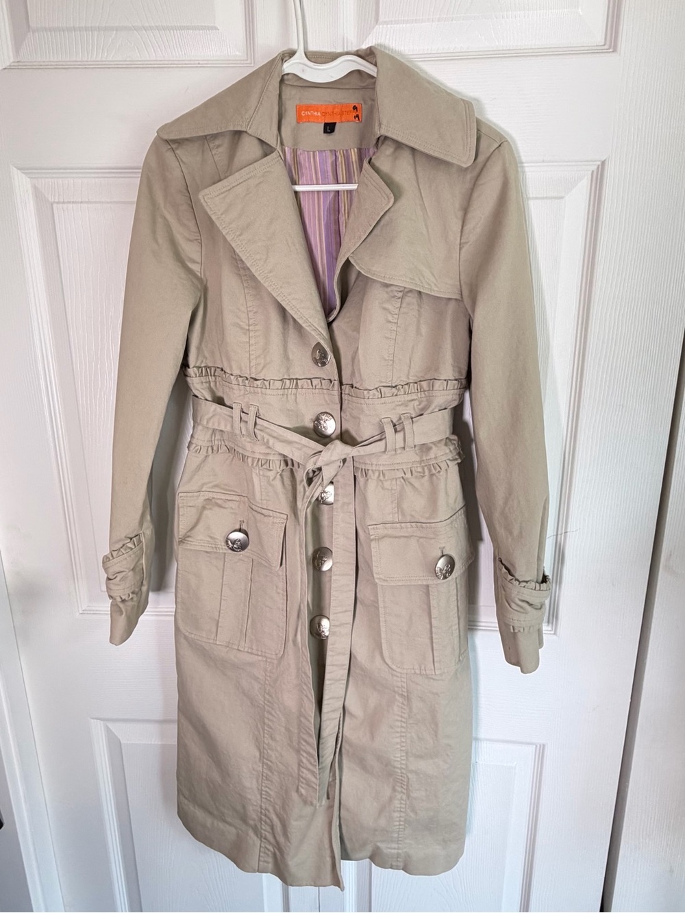Cynthia Steffe Khaki Ruffle Belted Long Trench Coat Size Large butterfly buttons